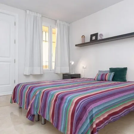 Apartament Santa Mª Village *